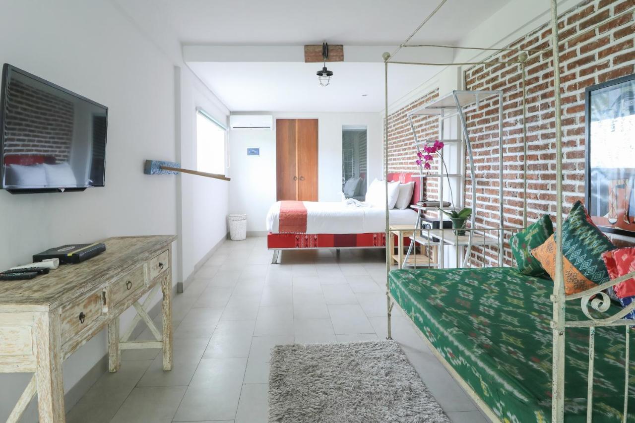 Base Guest House Canggu Εξωτερικό φωτογραφία