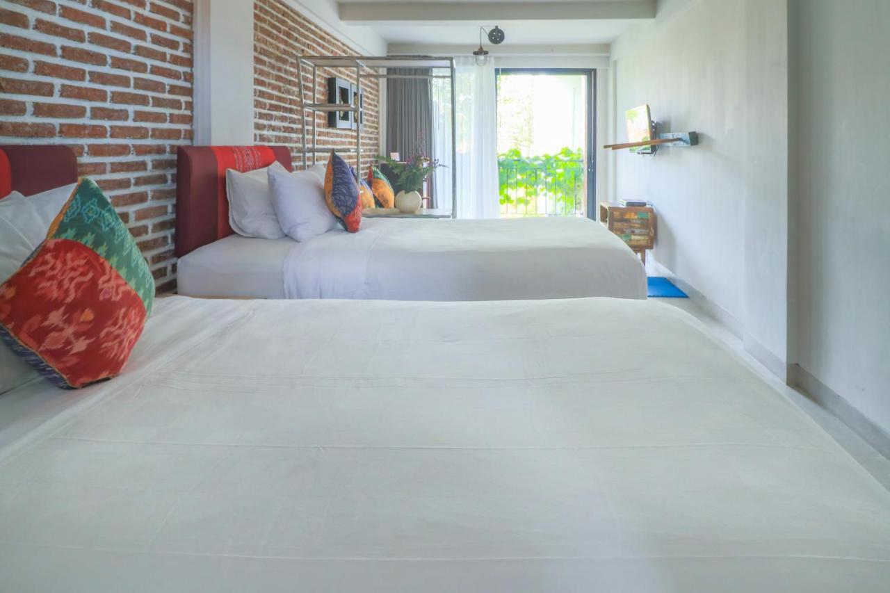 Base Guest House Canggu Εξωτερικό φωτογραφία